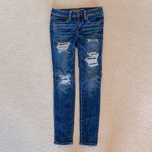 American Eagle Ripped Jeans (Super Super Stretch)